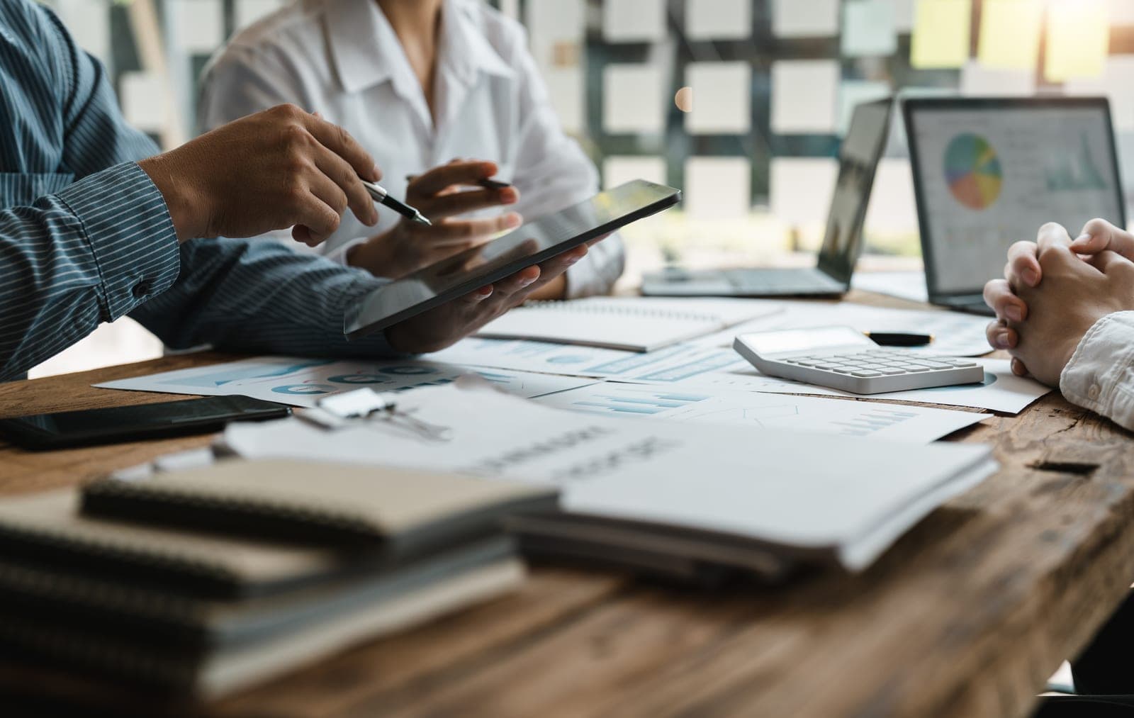 1099 vs W-2 in Colorado: How Workers Get Classified — and What Misclassification Costs